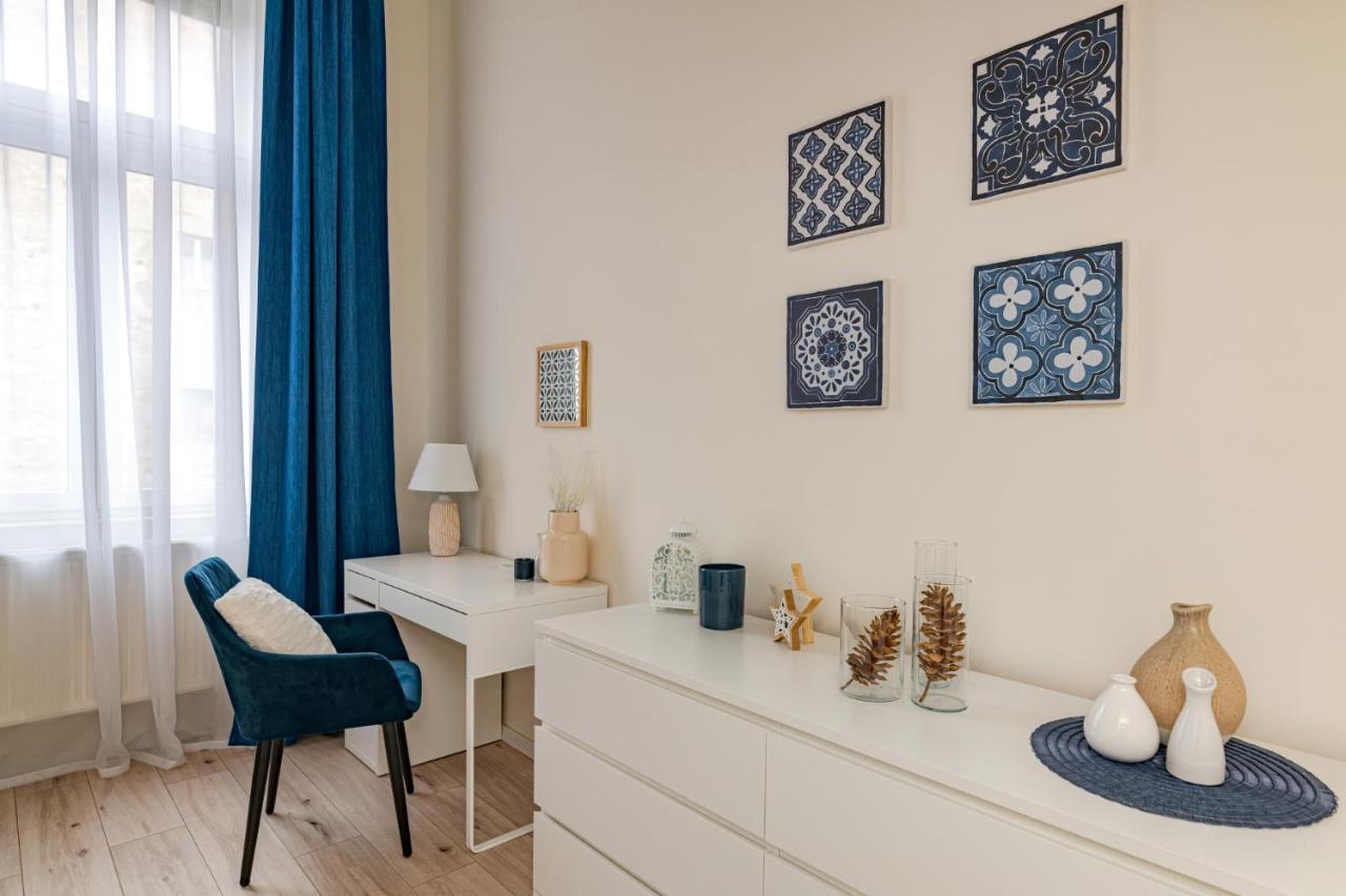 Luxury Huge - 92m2 - 3 Bedrooms - 3 Air Conditioners - Free Garage!!! * Budapest