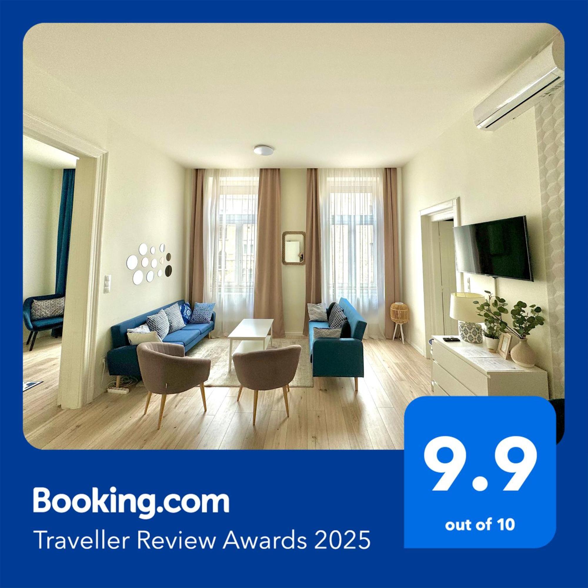 Apartment Luxury Huge - 92m2 - 3 Bedrooms - 3 Air Conditioners - Free Garage!!! *